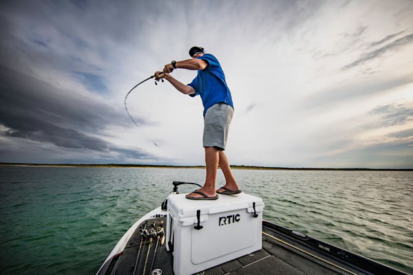 RTIC Insulated 65 QT Ultra-Tough Cooler - Navy - Image 8
